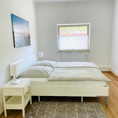 Bungalow-Wohnung Nahe Flughafen Hamburg ノルダーシュテット エクステリア 写真